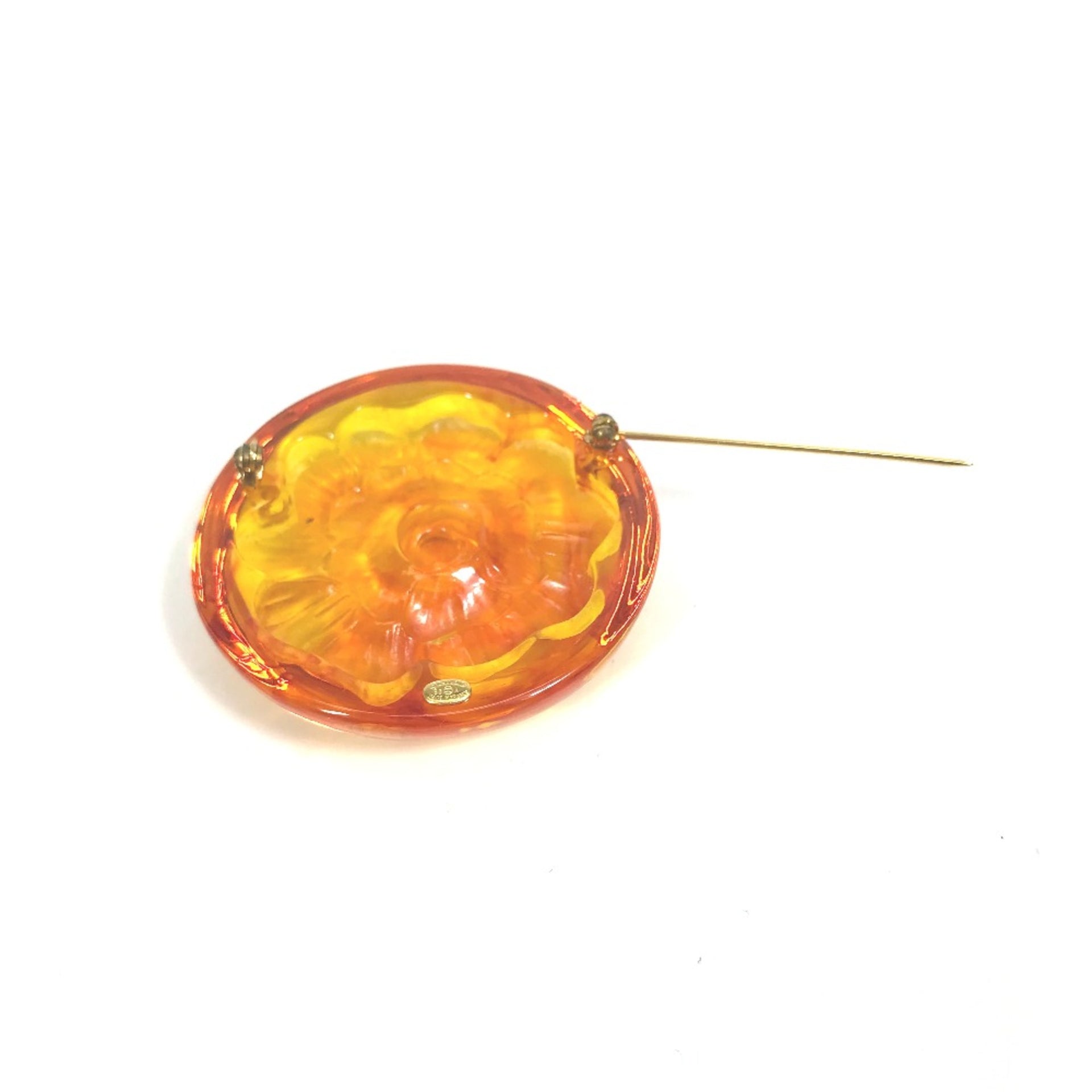 Broche Chanel avec logo rond, orange 8