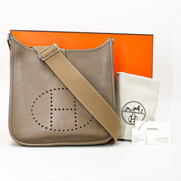 HERMES Evelyne 3 29 TPM Shoulder Bag